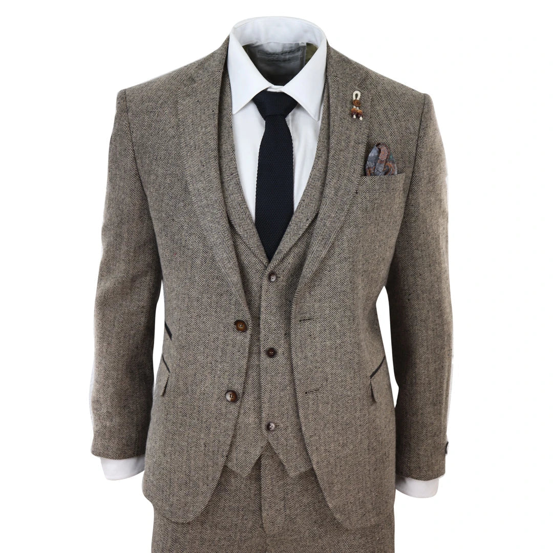 281-03 - Men's Oak 3 Piece Tweed Suit Herringbone Wool Fit