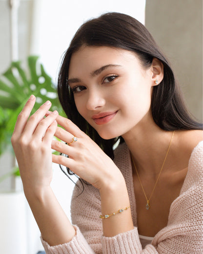 Essential Blue Topaz Jewellery Set in 18k Gold Vermeil