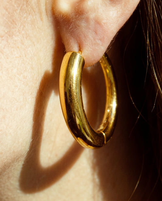 Nia Large Hoops | Gold Vermeil